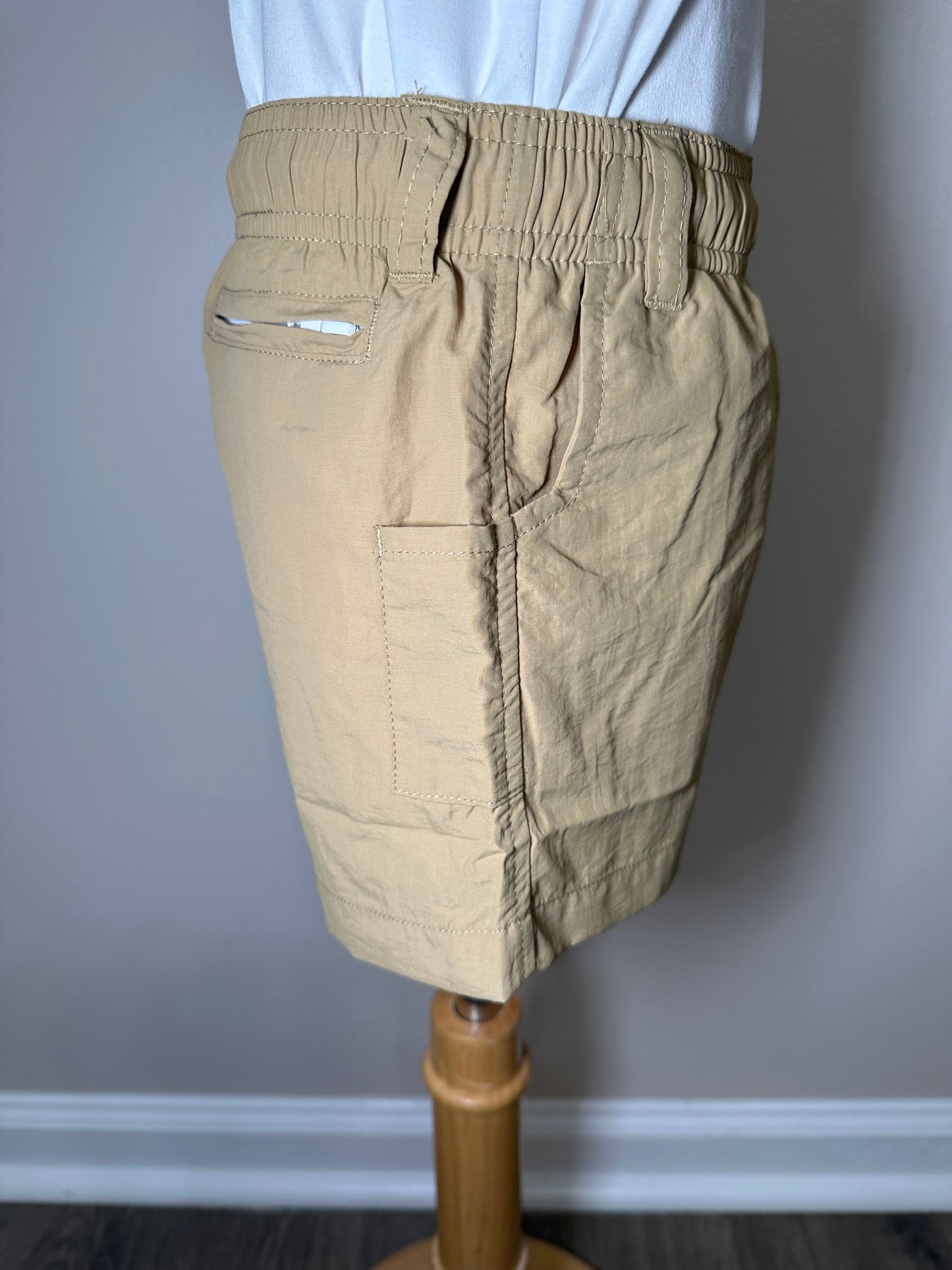 Khaki Performance Short