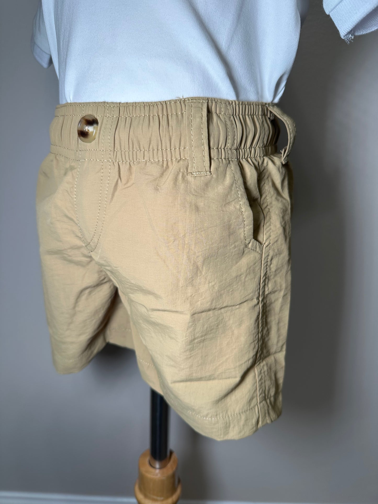 Khaki Performance Short