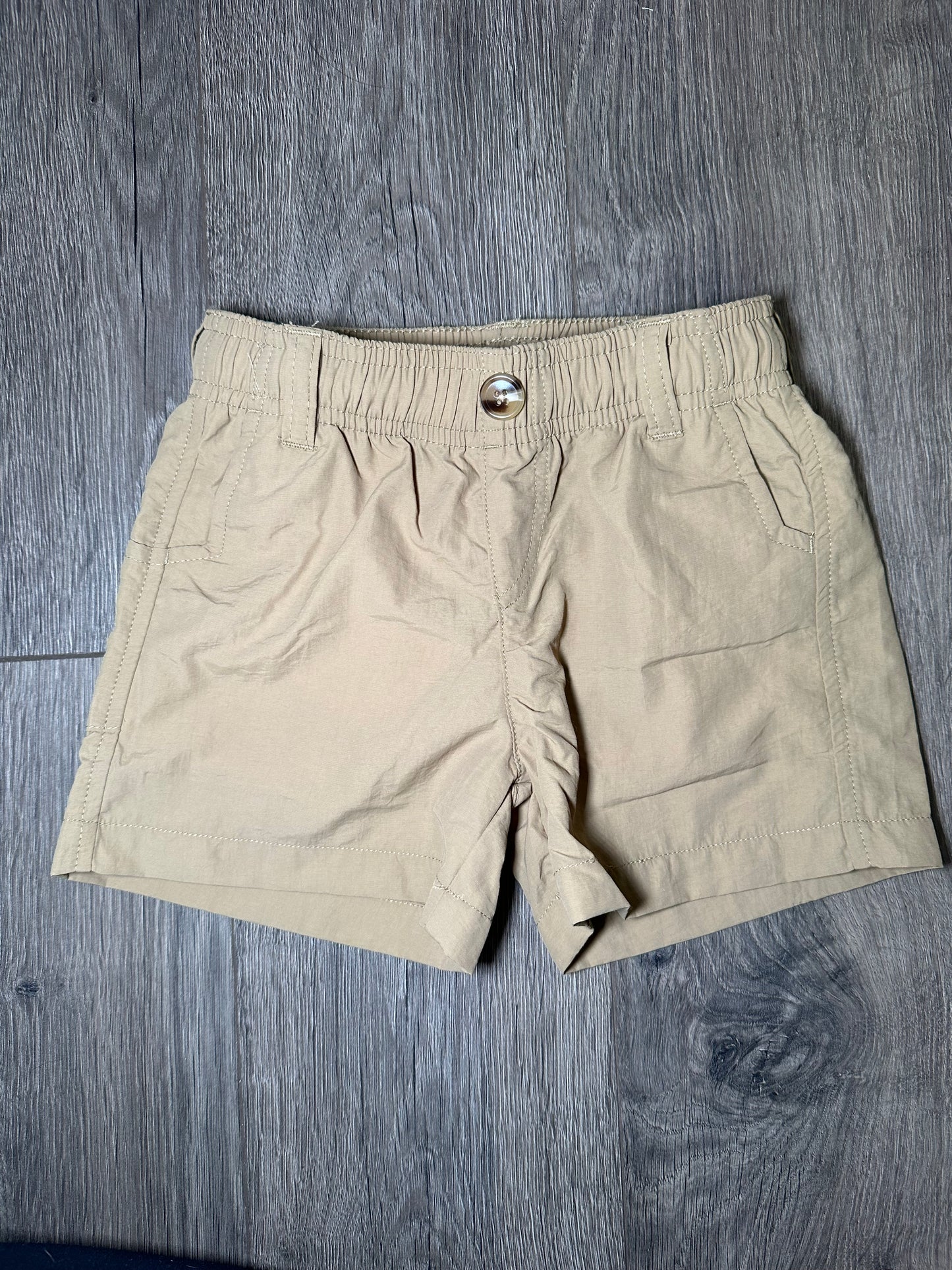 Khaki Performance Short